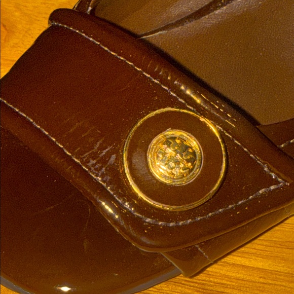 Tory Burch Jaime Patent leather open toe pumps 6.5 - Picture 3 of 7